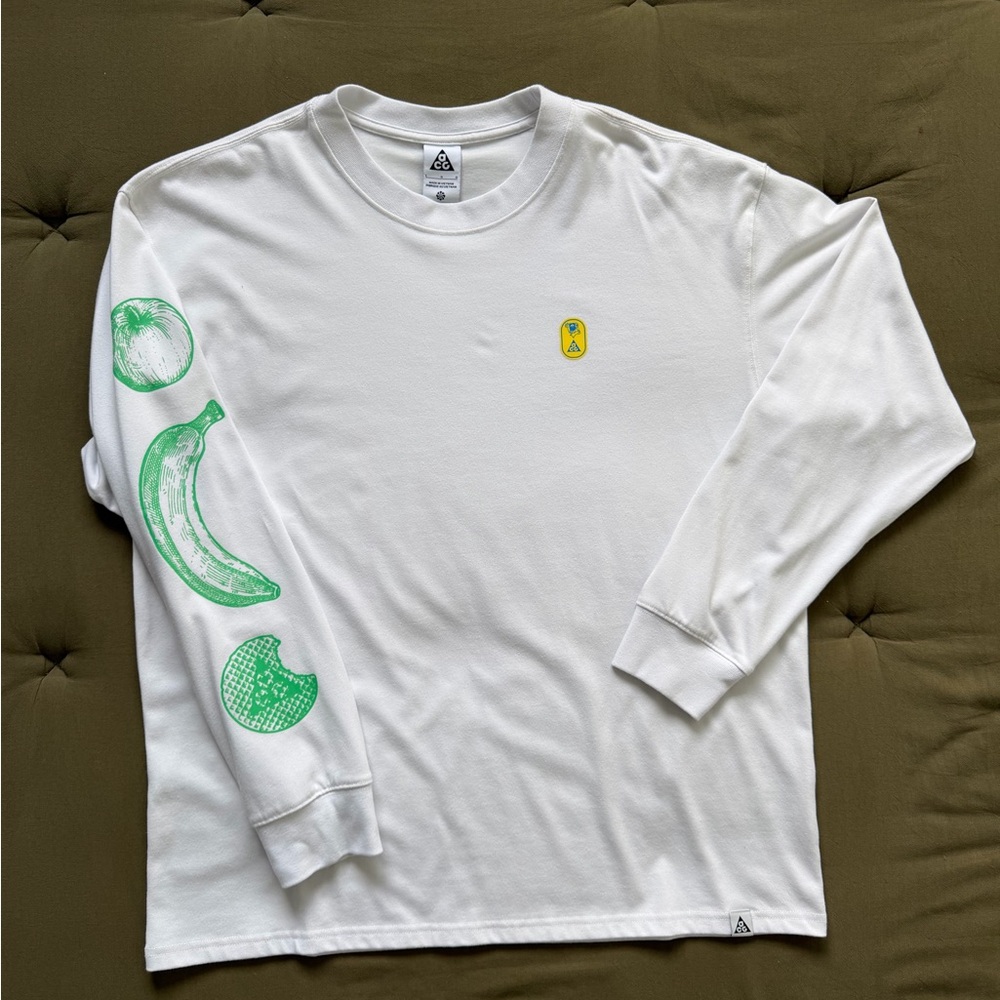 Nike ACG Trail Snacks Athletic Long Sleeve Shirt Men’s Size Medium